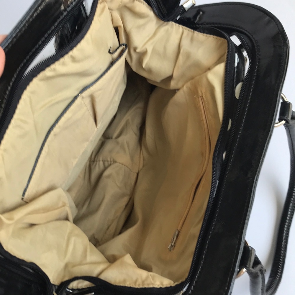 Handbag - Picture 2 of 6